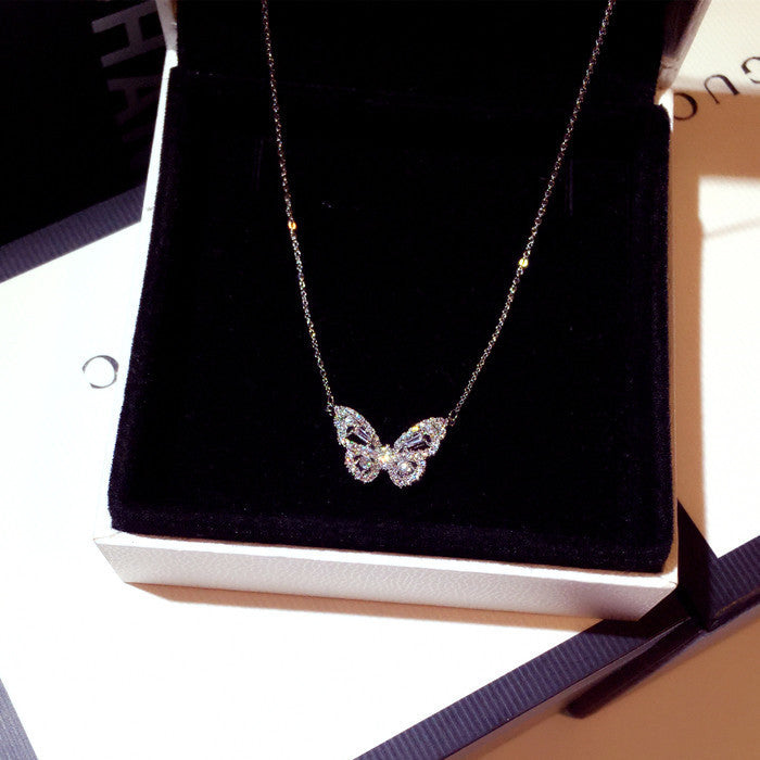 Temperament Butterfly Pendant Necklace