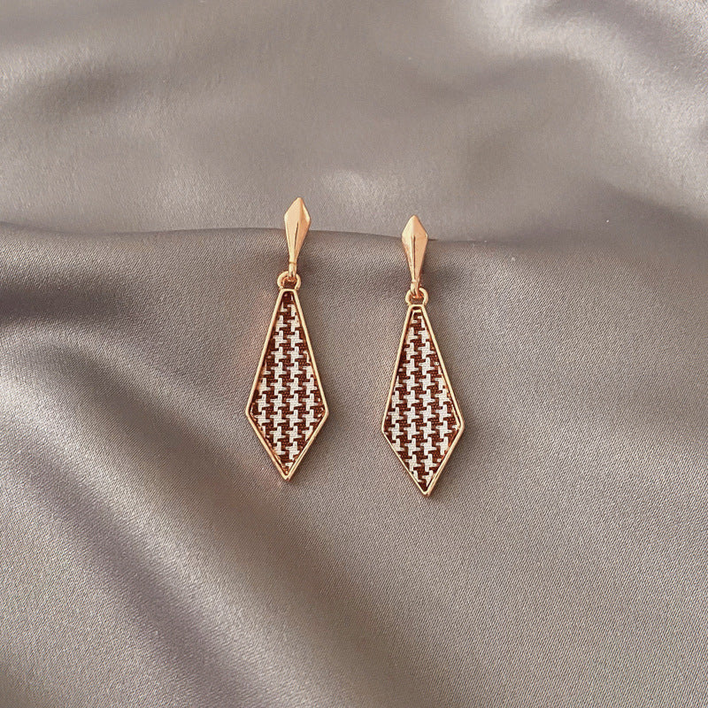 Korean temperament earrings