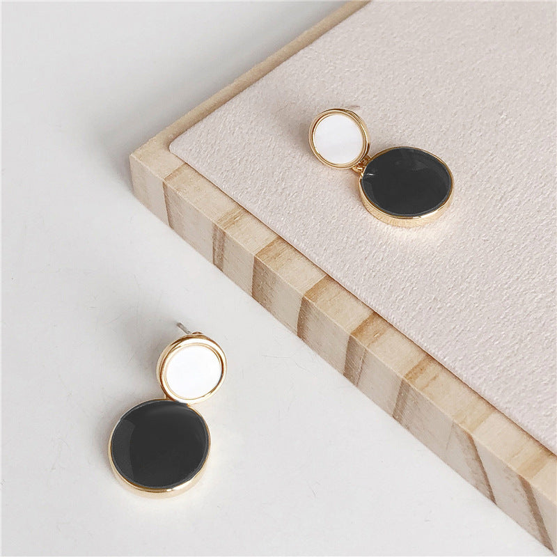 Drop Glaze Feminine Korean Personality Cold Wind Earrings