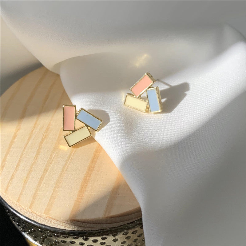 Small Exquisite Korean Earrings Cold Style