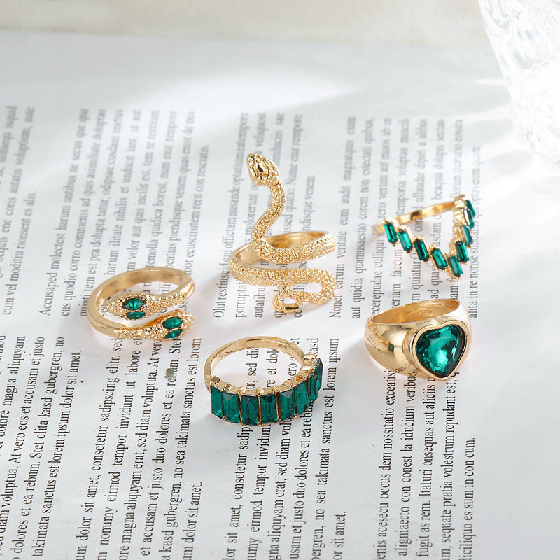 Snake-shaped Love Emerald Diamond Five-piece Ring For Women