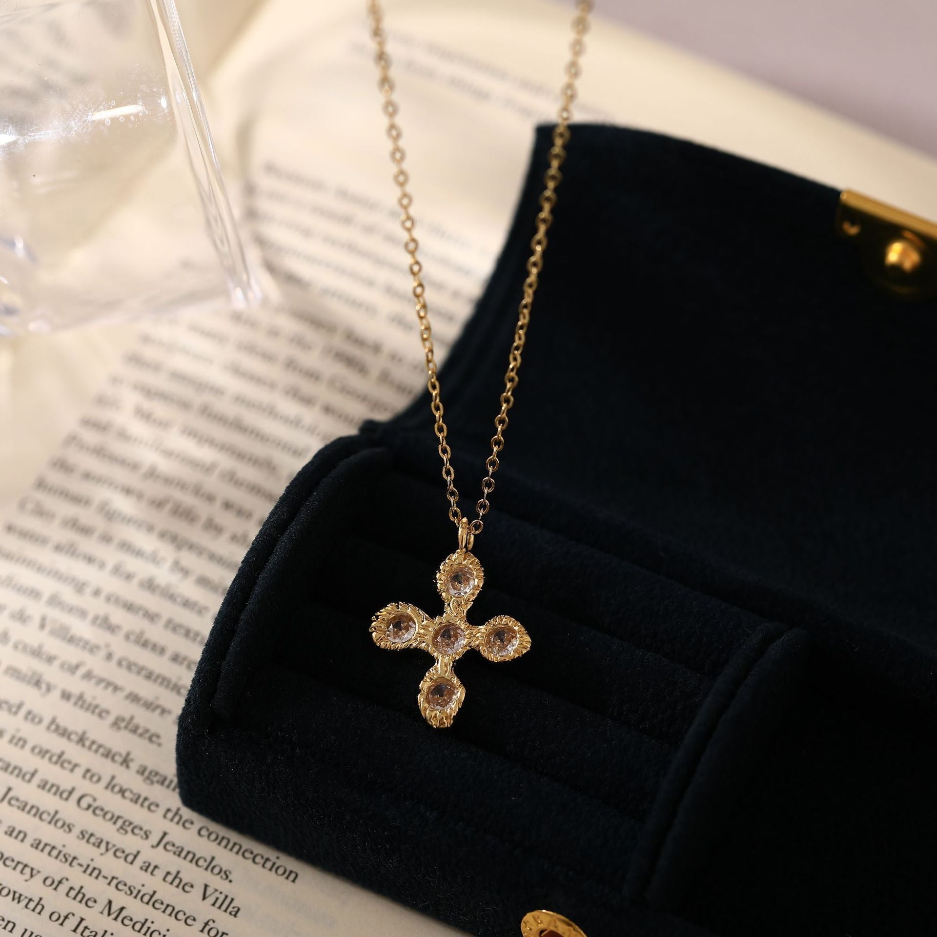 Cross Vampire Pendant Clavicle Necklace